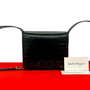 Salvatore Ferragamo サルヴァトーレフェラガモ ショルダーバッグ