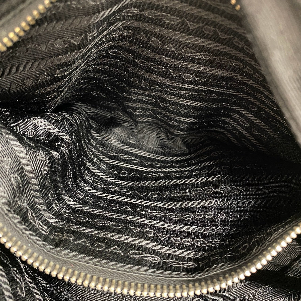 PRADA プラダ ショルダーバッグ 10