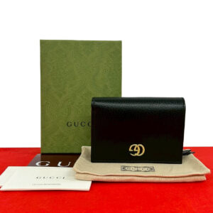 GUCCI グッチ ダブル G 二つ折り財布