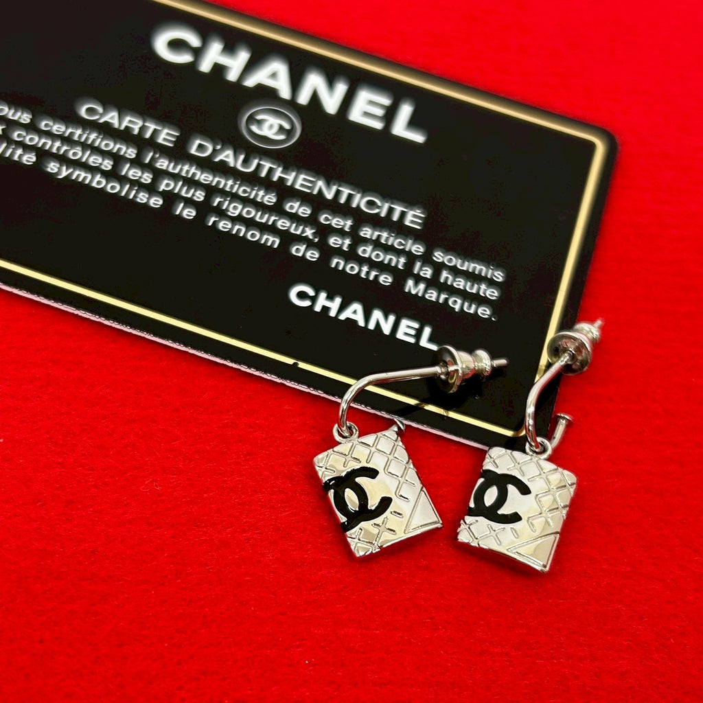 CHANEL シャネル ピアス 16