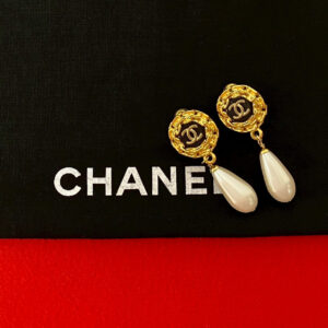 CHANEL Vintage