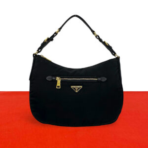 PRADA プラダ 三角 ロゴ 金具 ショルダーバッグ