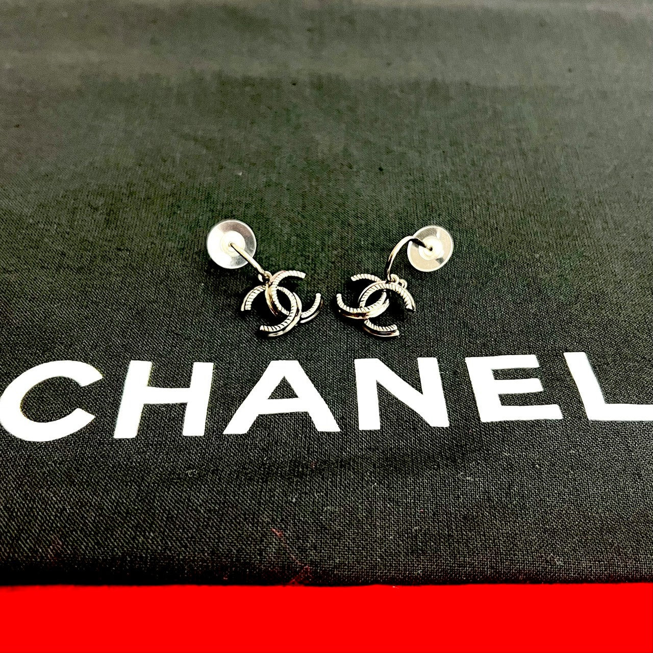 CHANEL シャネル ピアス