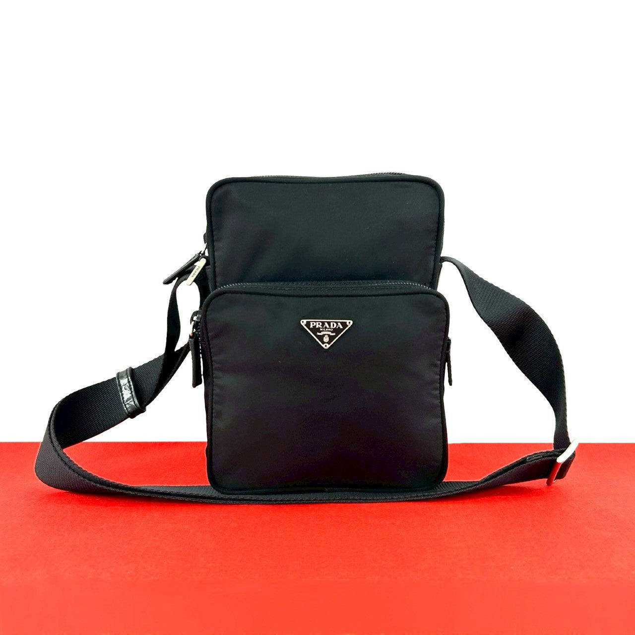 PRADA プラダ ショルダーバッグ