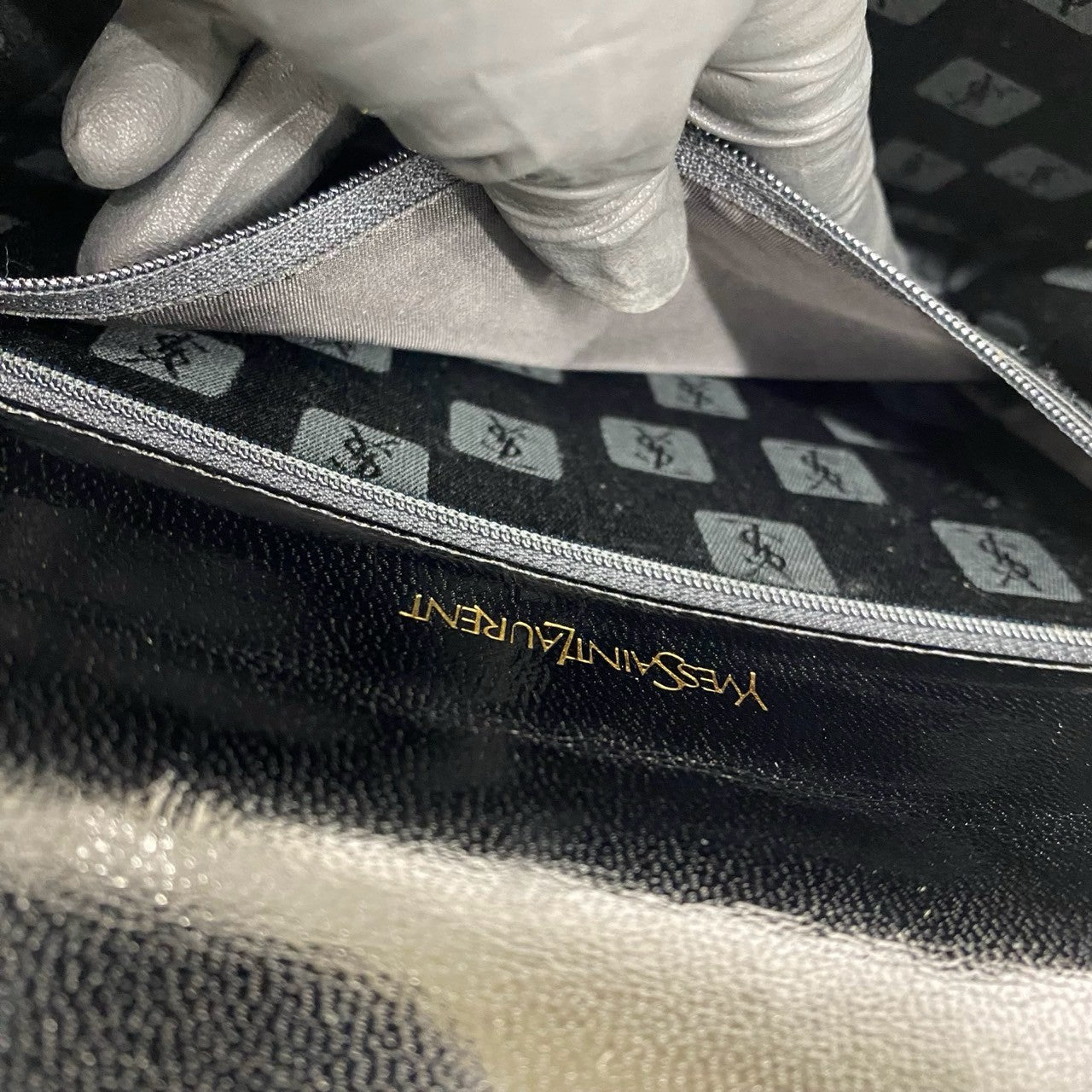 YVES SAINT LAURENT イヴ・サンローラン (Vintage) ショルダーバッグ 10