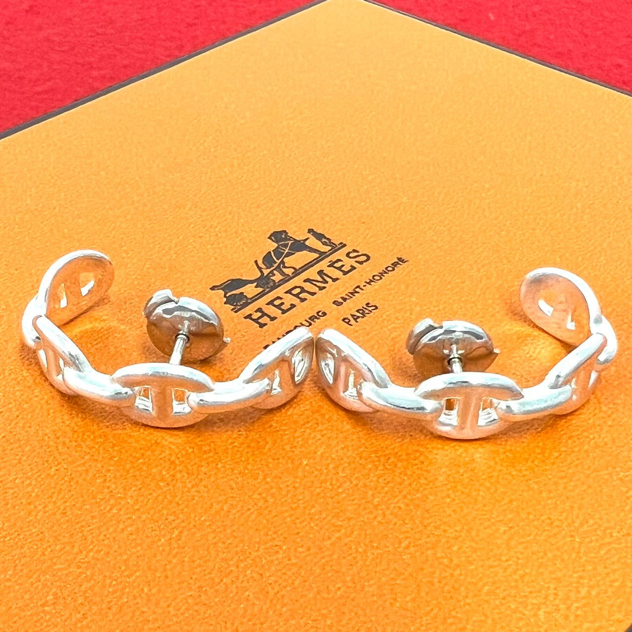 HERMES エルメス シェーヌダンクル アンシェネ ピアス