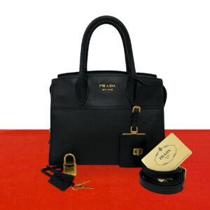 PRADA プラダ ショルダーバッグ