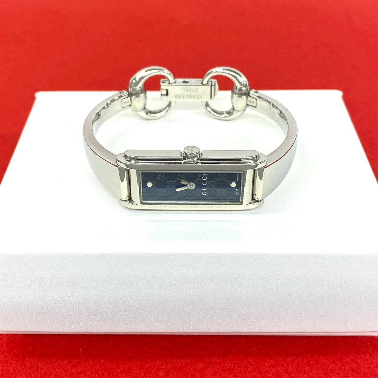 GUCCI グッチ 1500L バングルウォッチ 腕時計