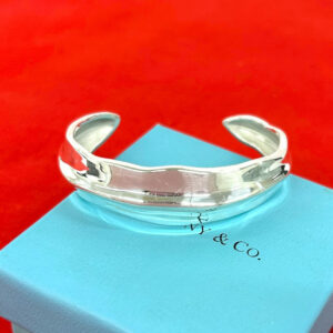 TIFFANY&Co. ティファニー (Vintage) リーフ バングル