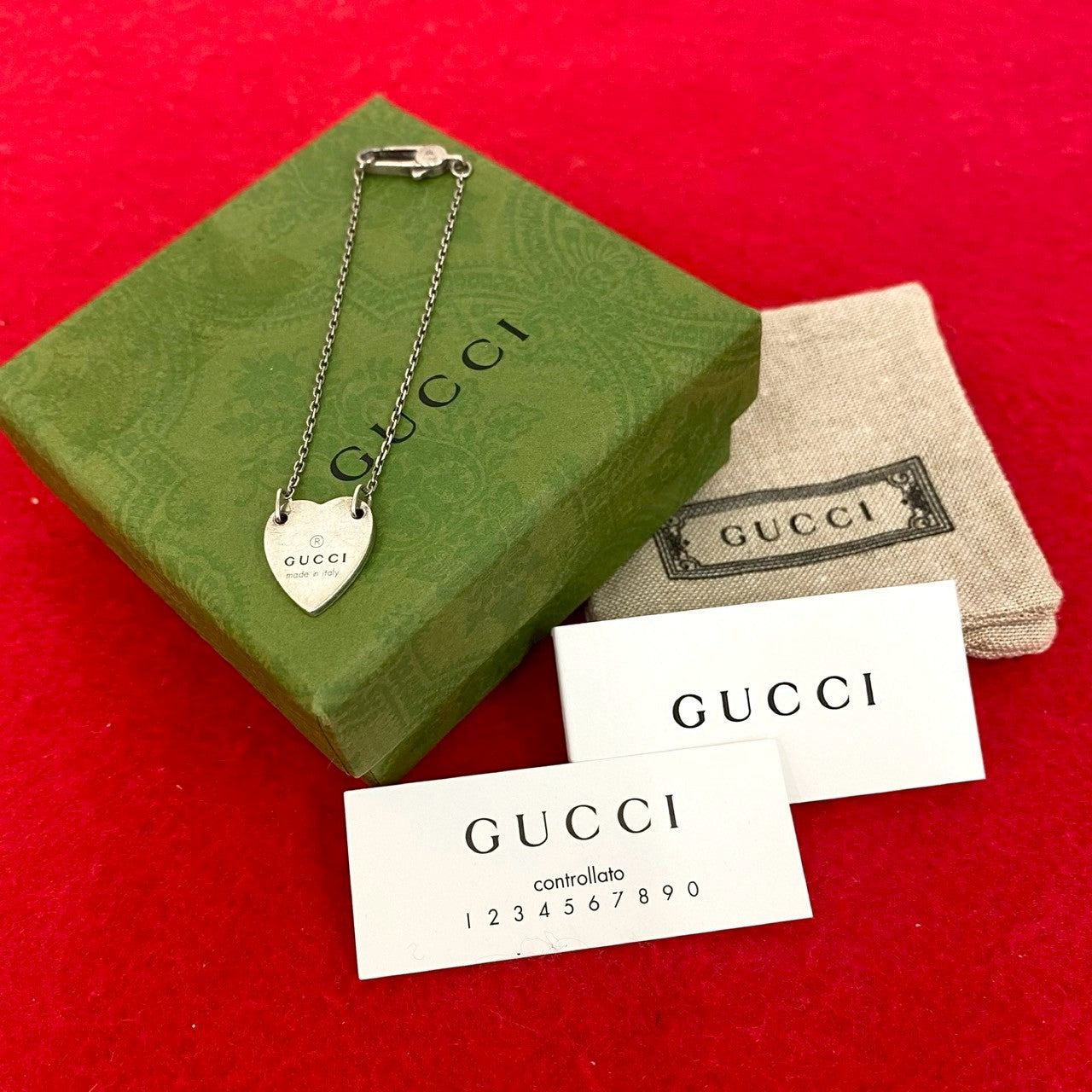 GUCCI