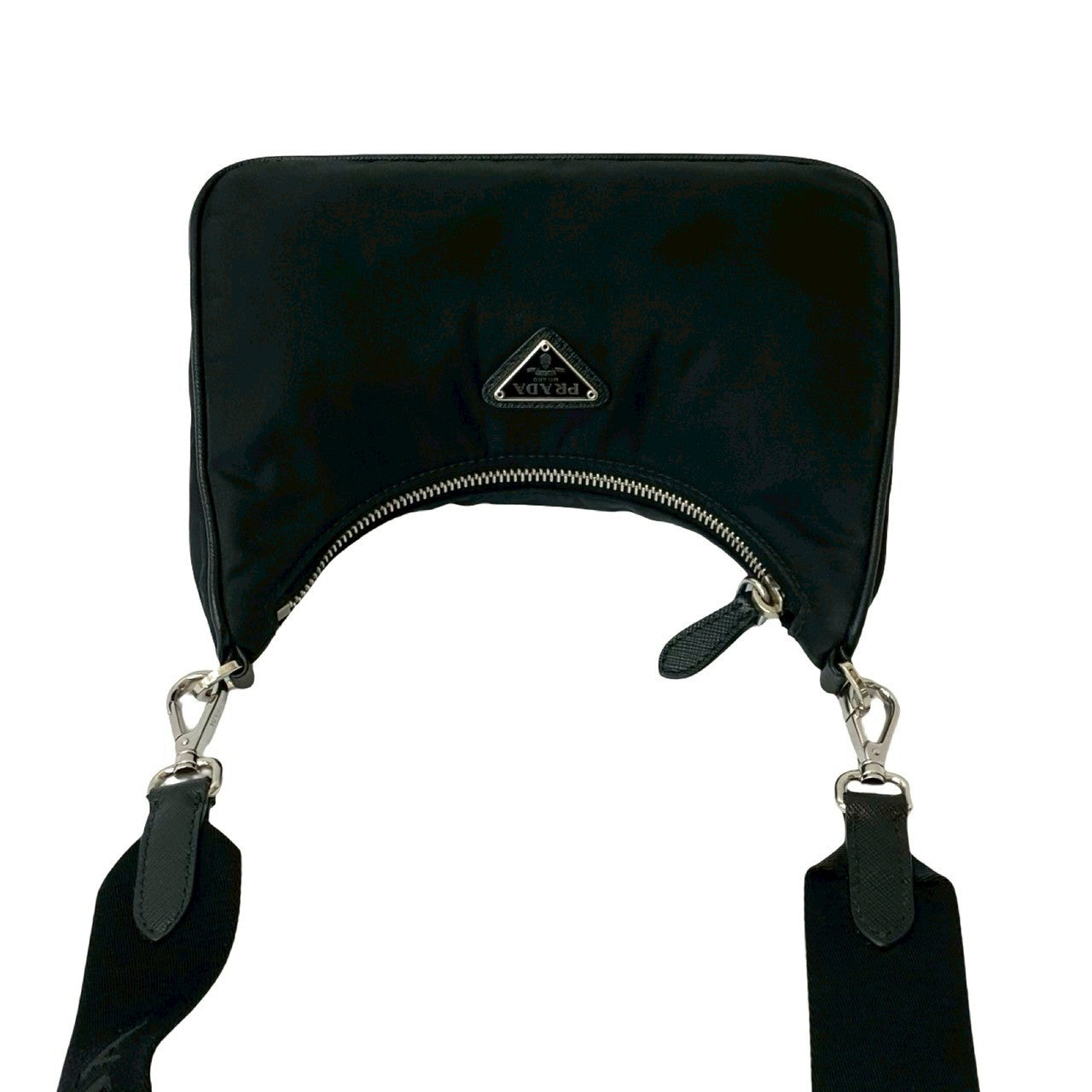 PRADA Re-Edition 4