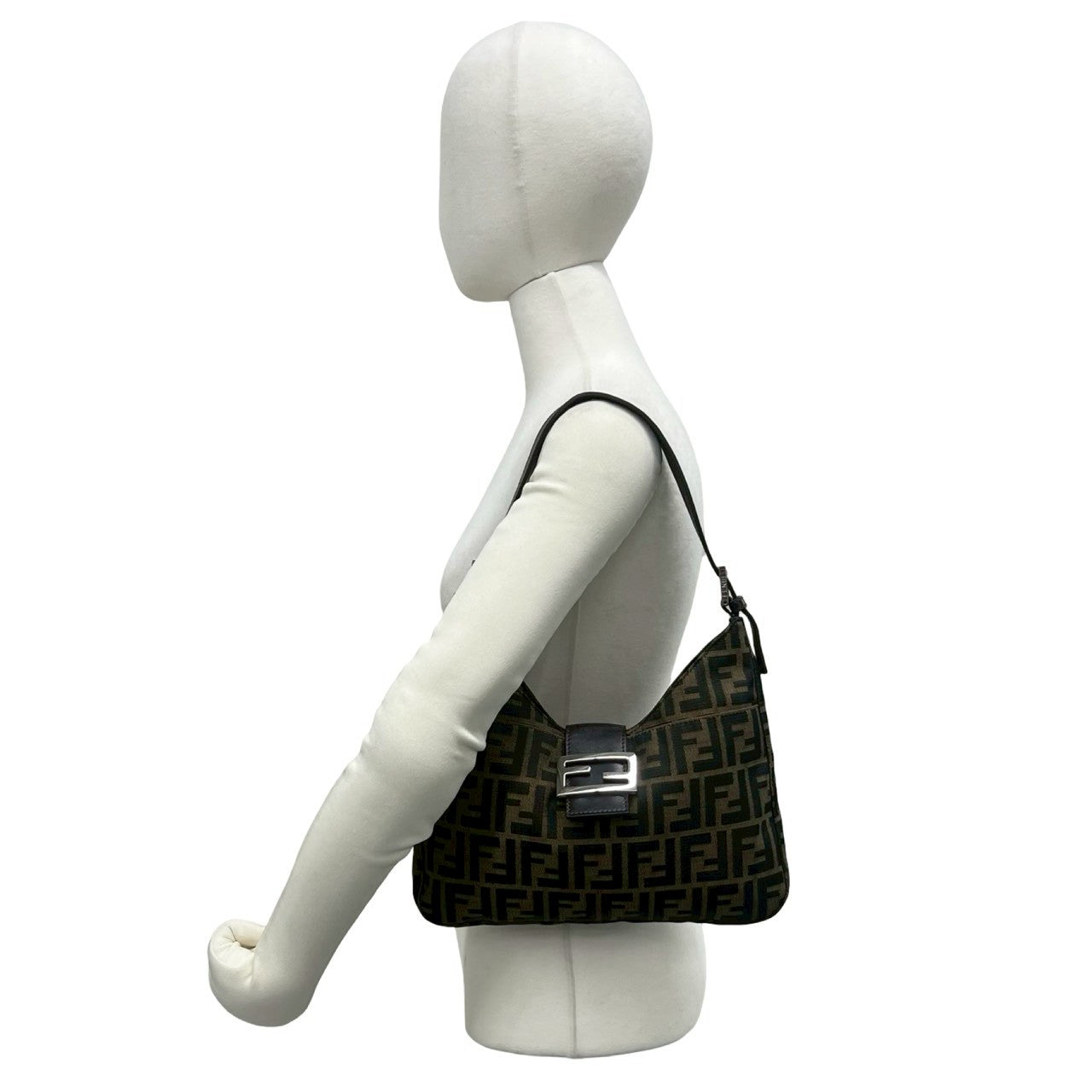 FENDI フェンディ ショルダーバッグ 2