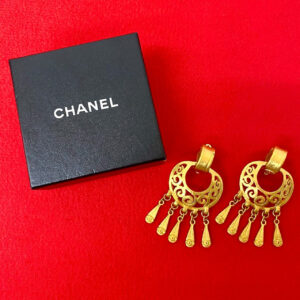 CHANEL Vintage