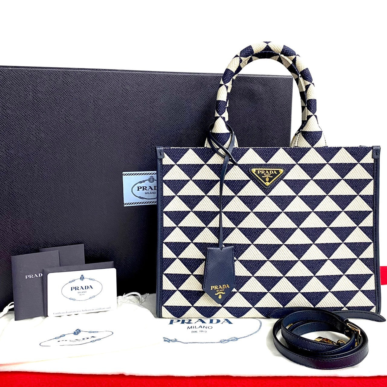 PRADA シンボル エンブロイダリー ファブリック スモール