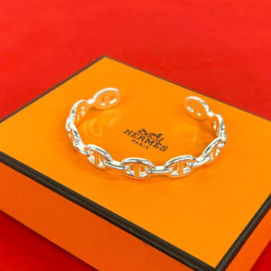 HERMES エルメス シェーヌダンクル アンシェネ バングル