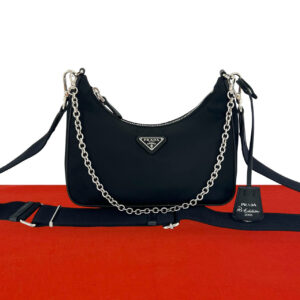 PRADA プラダ Re-Edition 2005 Re-Nylon ショルダーバッグ