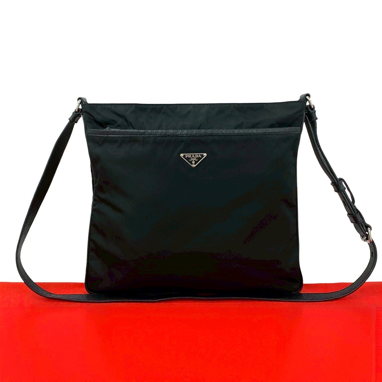 PRADA プラダ ショルダーバッグ