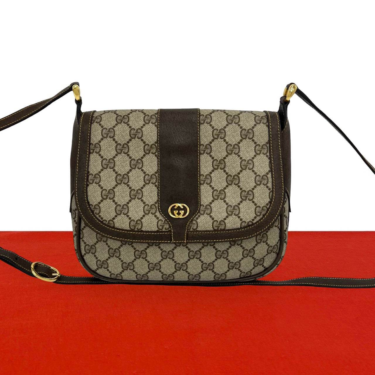 GUCCI グッチ ショルダーバッグ