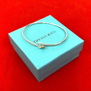 TIFFANY&Co. ティファニー ラブノット バングル