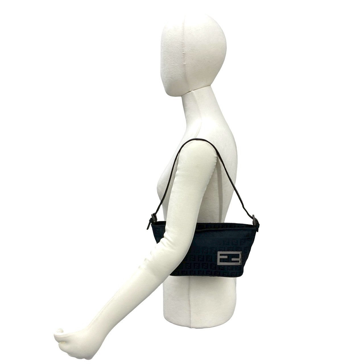 FENDI フェンディ ショルダーバッグ 2