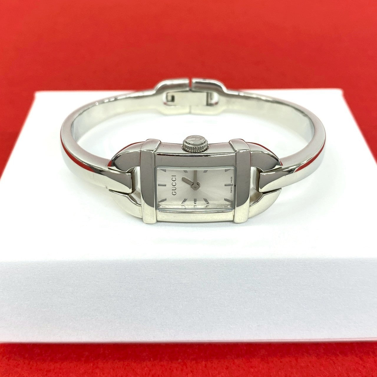 GUCCI グッチ 6800L バングルウォッチ 腕時計