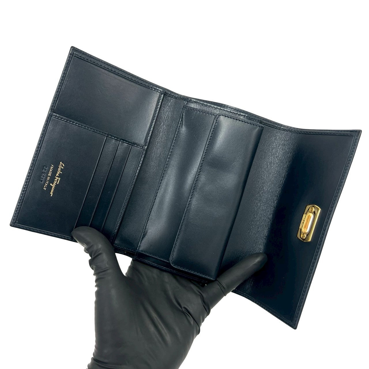 Salvatore Ferragamo サルヴァトーレフェラガモ 三つ折り財布 7
