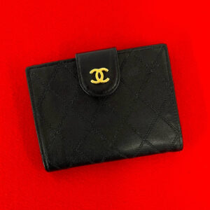 CHANEL シャネル (Vintage) 二つ折り財布
