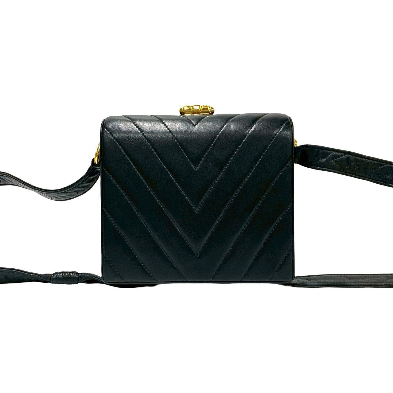 CHANEL Vintage 4