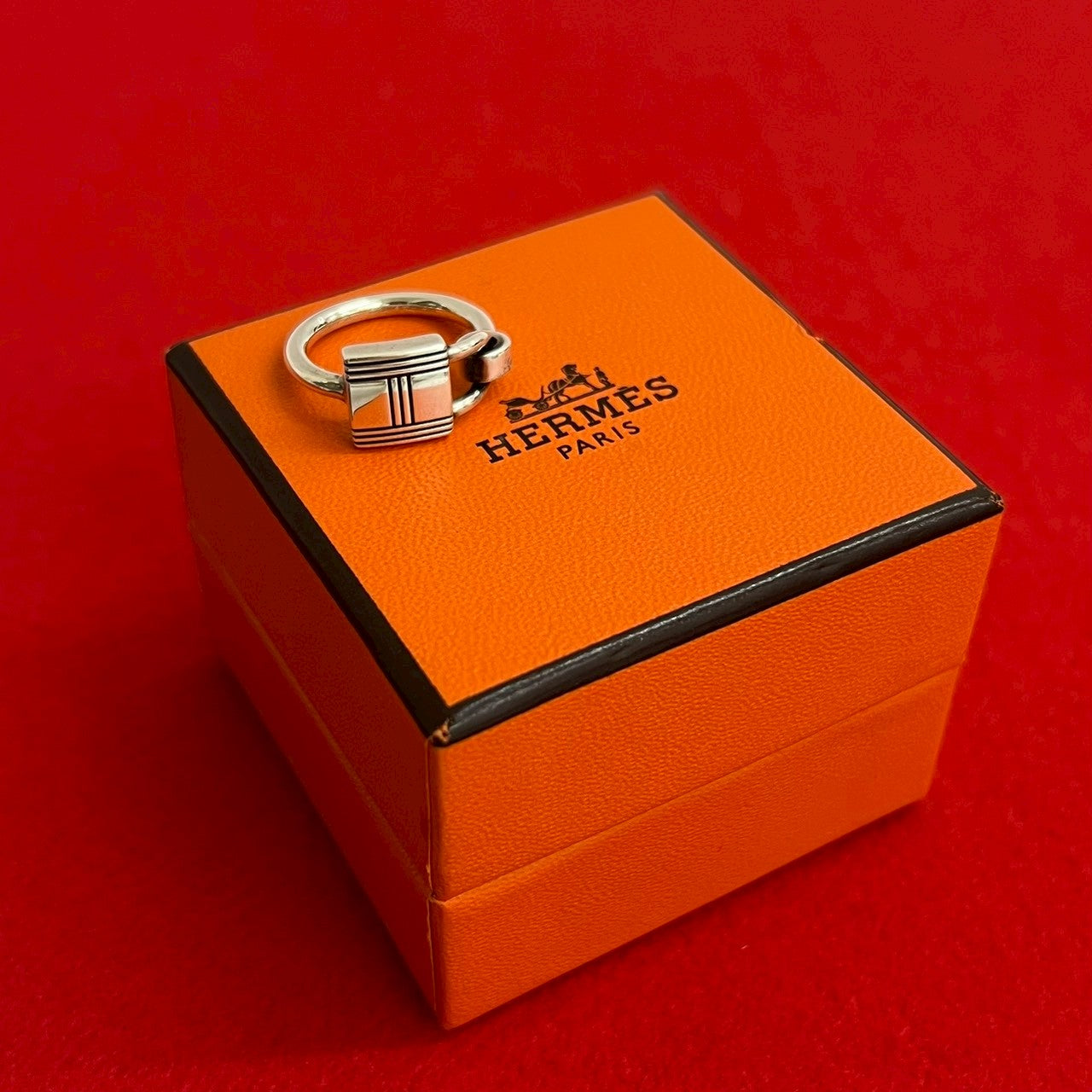 HERMES エルメス カデナ モチーフ リング 指輪