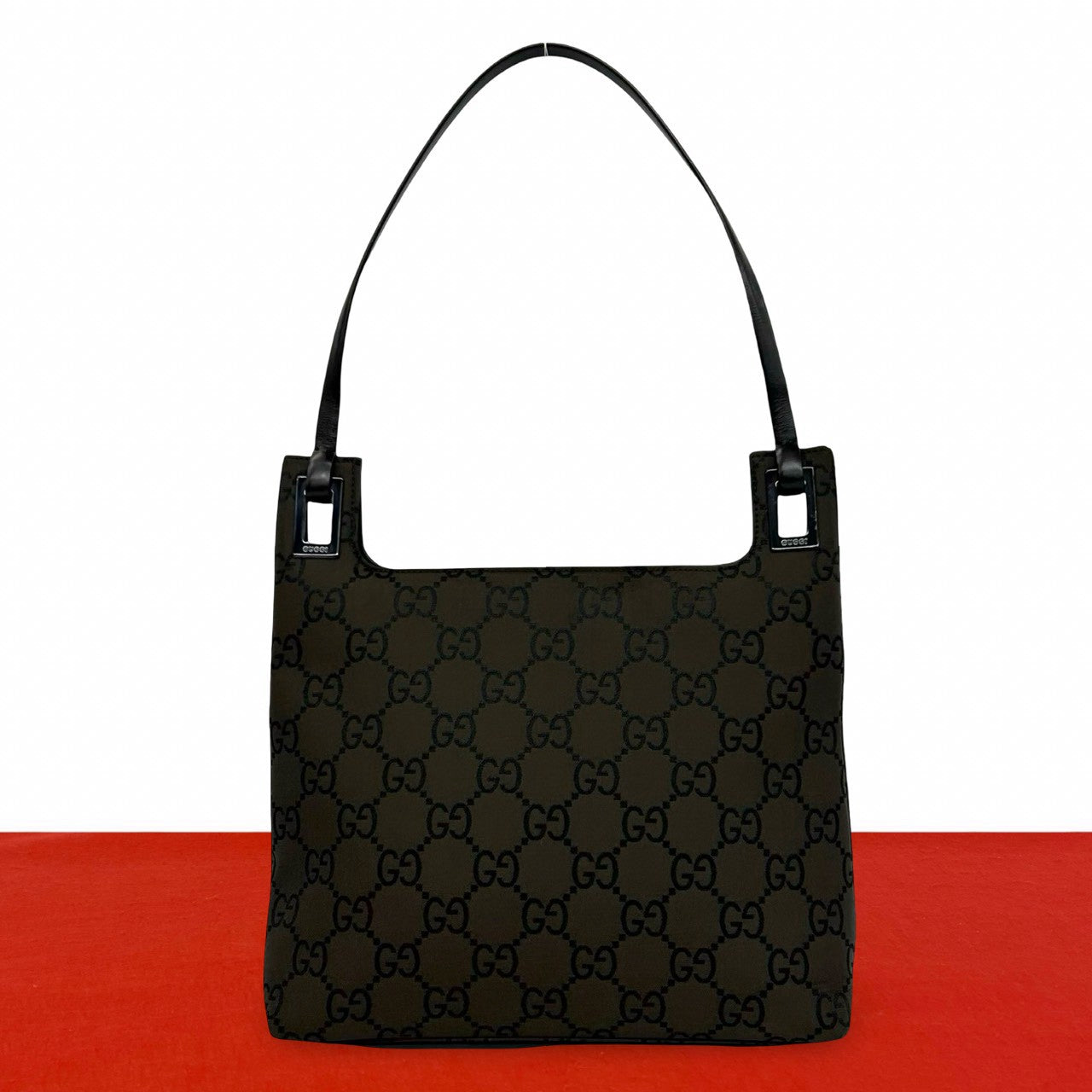 GUCCI グッチ ショルダーバッグ