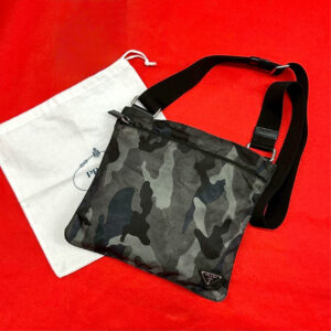 PRADA プラダ ショルダーバッグ