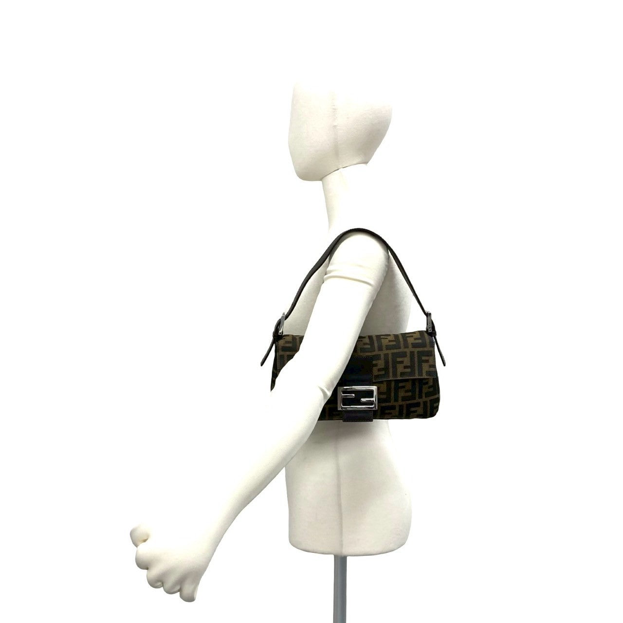 FENDI フェンディ マンマバケット ショルダーバッグ 2