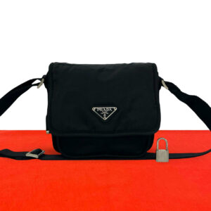 PRADA プラダ ショルダーバッグ