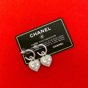 CHANEL シャネル ピアス