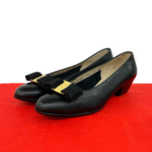Salvatore Ferragamo サルヴァトーレフェラガモ パンプス
