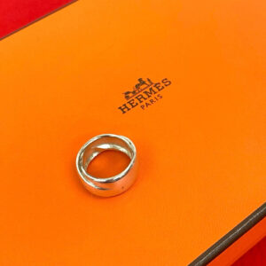 HERMES エルメス リング 指輪