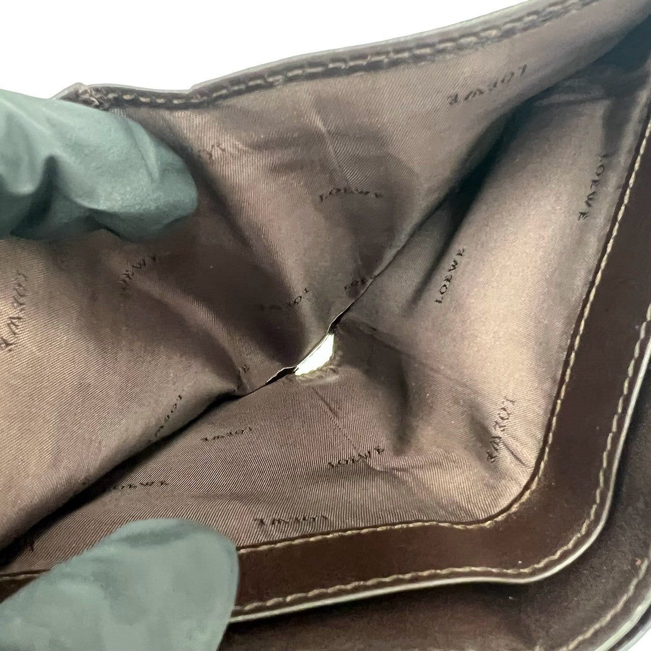 LOEWE ロエベ 二つ折り財布 9