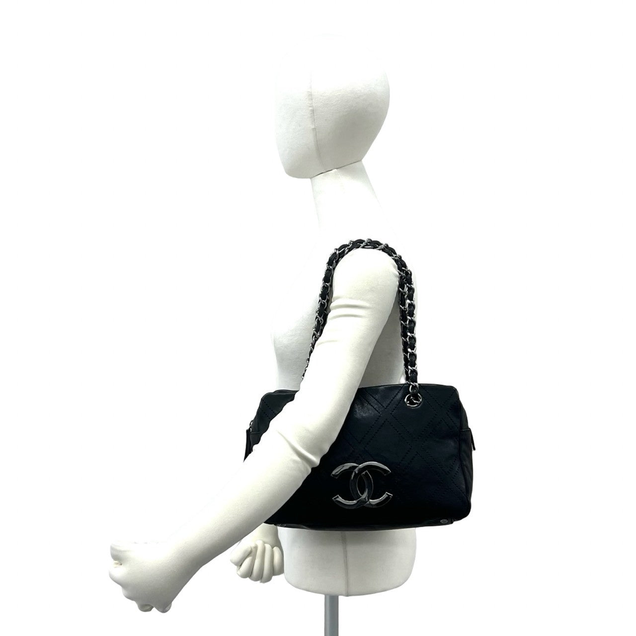 CHANEL シャネル ショルダーバッグ 2