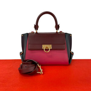 Salvatore Ferragamo サルヴァトーレフェラガモ ソフィア ショルダーバッグ