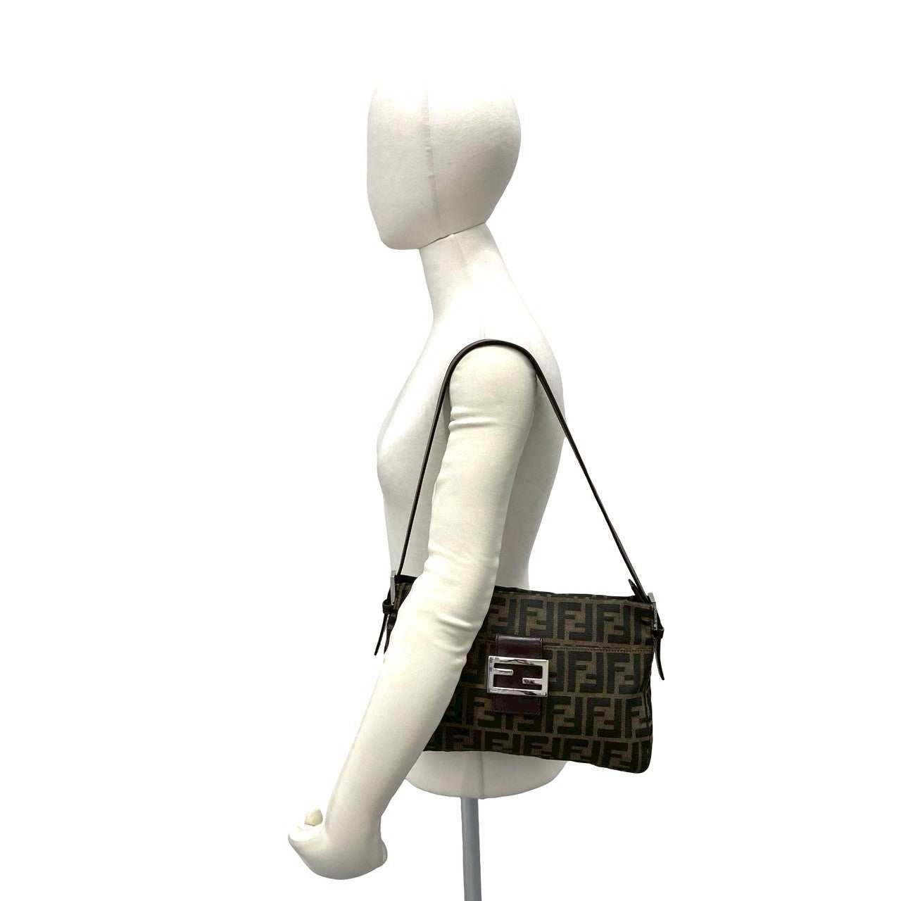 FENDI フェンディ ショルダーバッグ 2