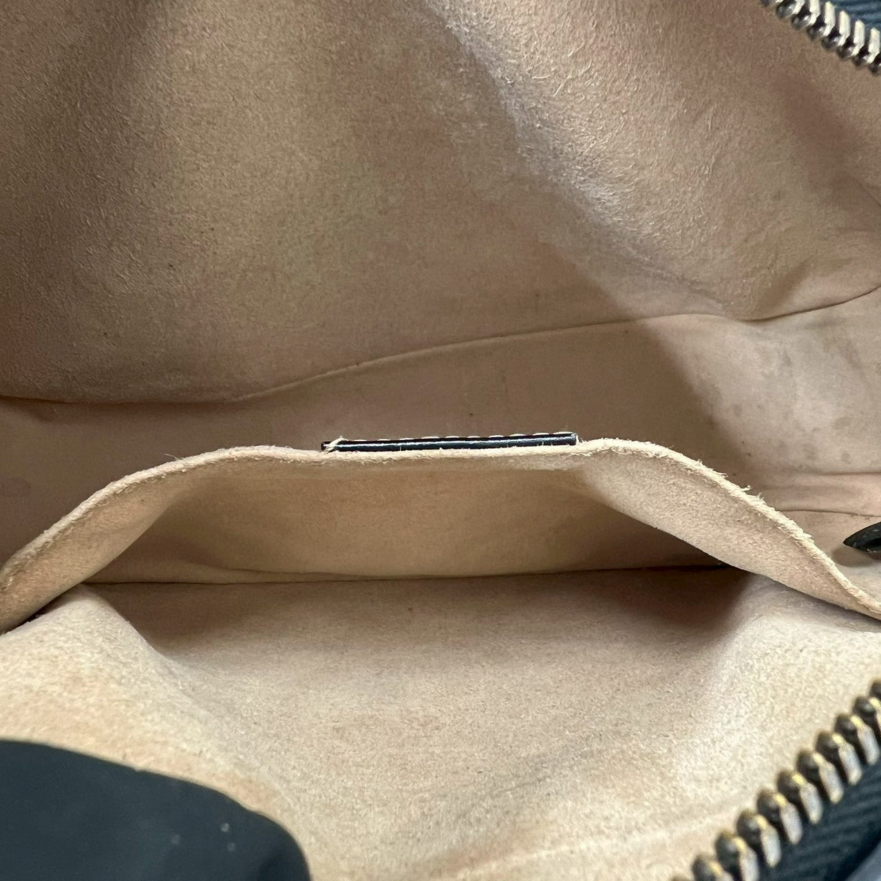 GUCCI グッチ GGマーモント ショルダーバッグ 10