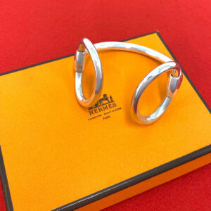 HERMES エルメス ナウシカ バングル