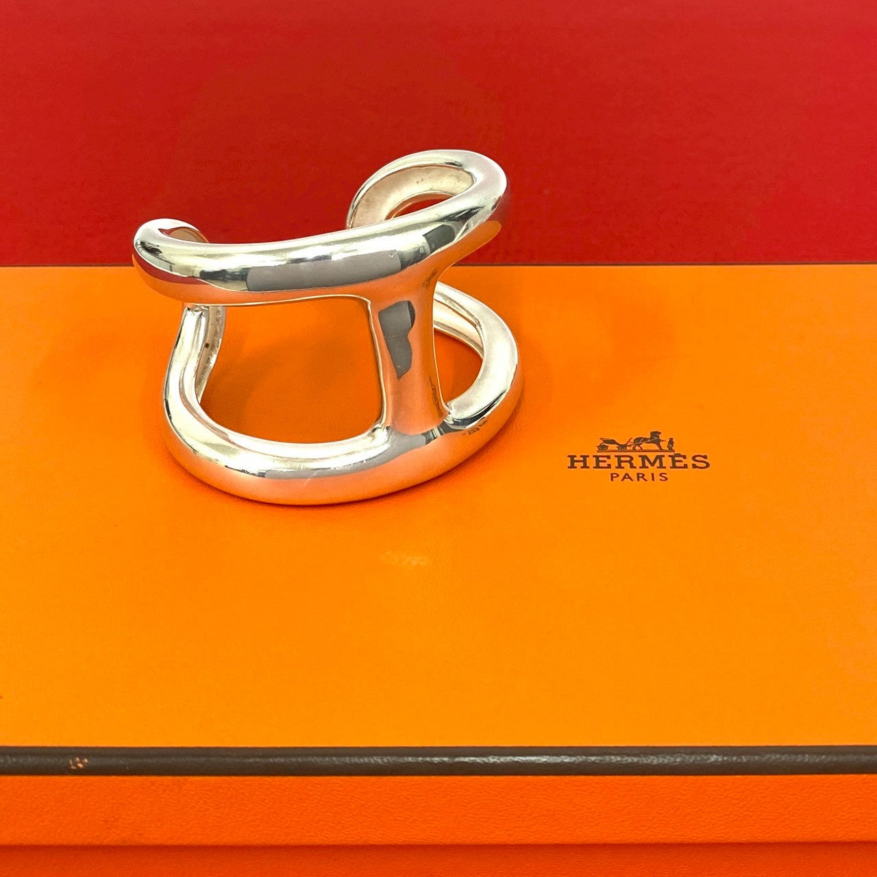 HERMES エルメス オスモズ バングル