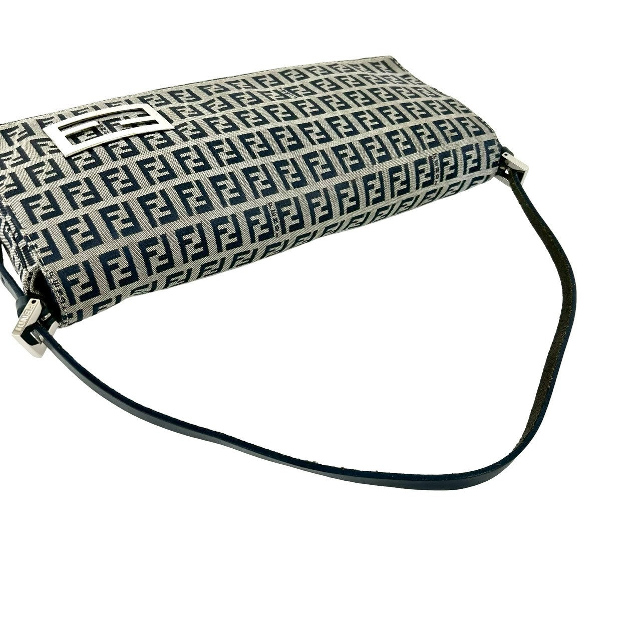 FENDI フェンディ ショルダーバッグ 4