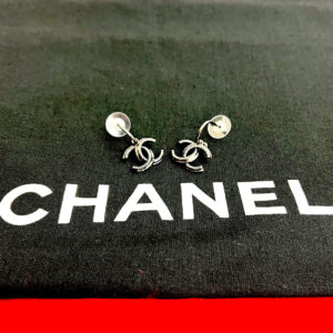 CHANEL シャネル ピアス