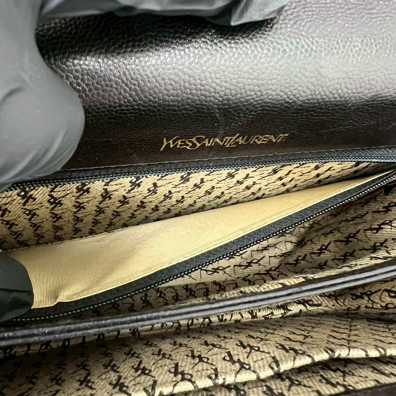 YVES SAINT LAURENT イヴ・サンローラン (Vintage) ショルダーバッグ 10