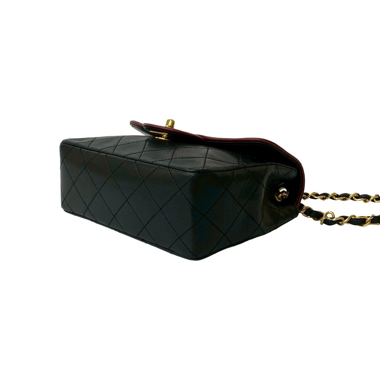 CHANEL Vintage 8