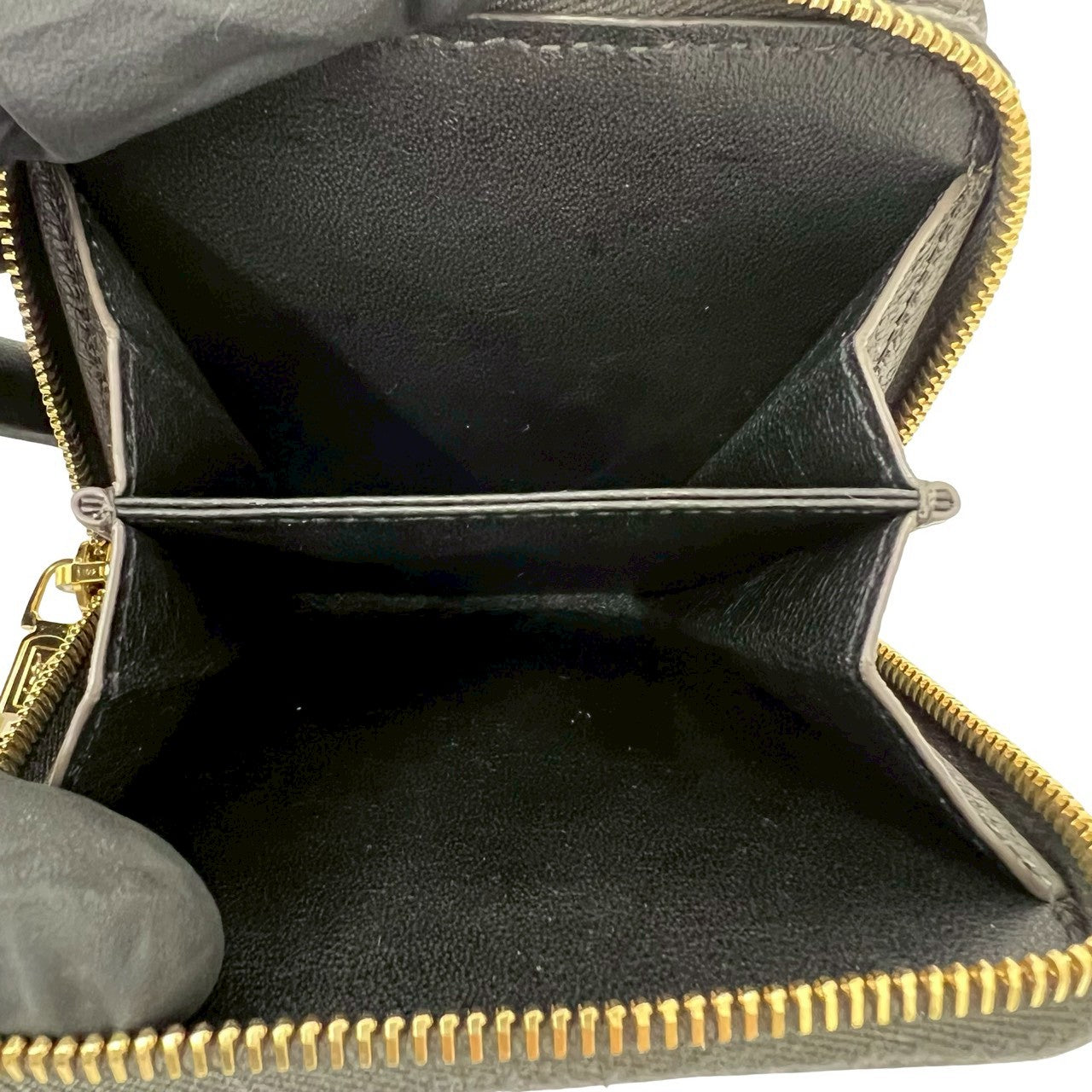 YVES SAINT LAURENT イヴ・サンローラン 二つ折り財布 10