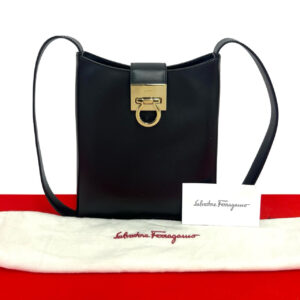 Salvatore Ferragamo サルヴァトーレフェラガモ ショルダーバッグ