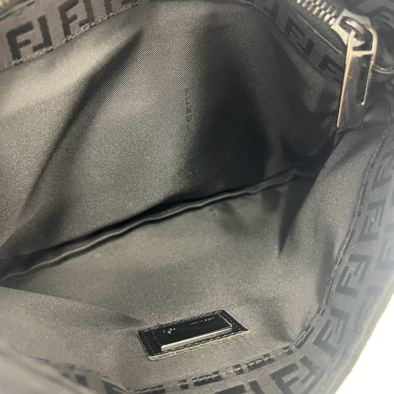 FENDI フェンディ ショルダーバッグ 9